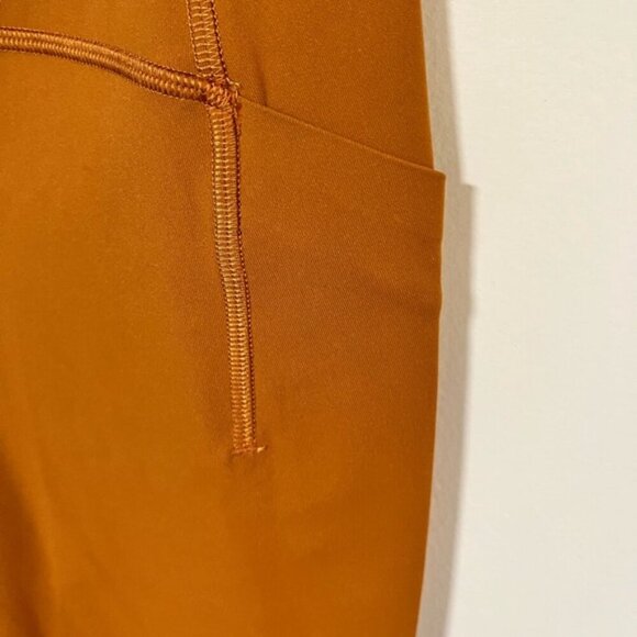 Lululemon Burnt Orange Reflective Crop Leggings - Size 4 - Picture 5 of 12